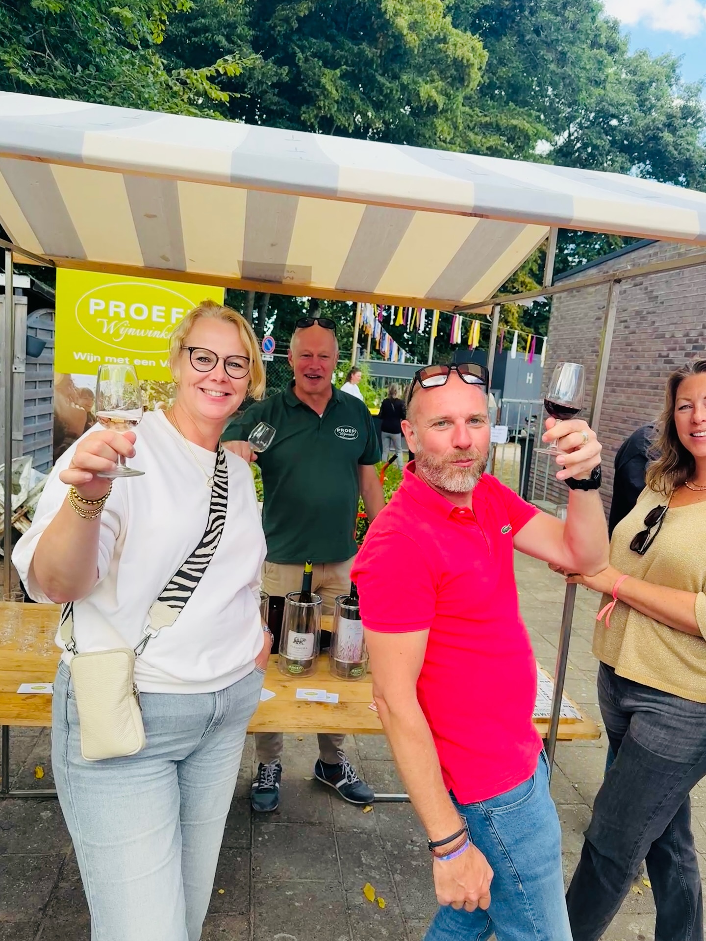 🍷 Wijnproeverij door @proefwijnwinkeldiepenveen #dtk2025 #deventertennis
