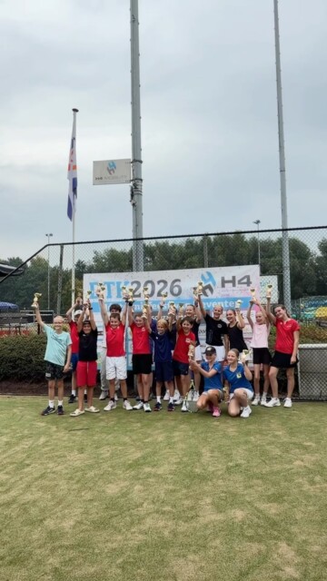 Het toernooi voor de jeugd zit erop! Wij willen alle sponsoren en deelnemers bedanken voor een mooie week!🏆🎾 #deventertennis